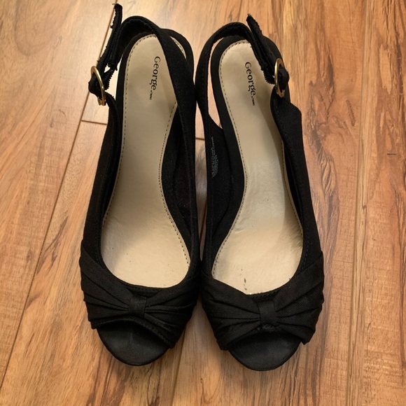 Black Peep-Toe Wedges - Picture 1 of 4
